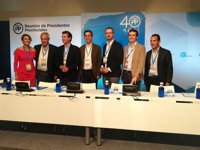 Martínez-Maillo pide a Puigdemont que deje de mentir e insiste en que el referéndum "no existe y no va a ser posible"