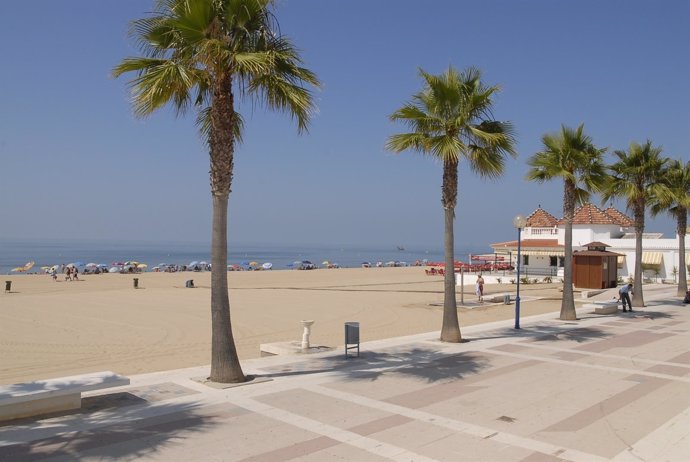 Imagen De La Playa De La Antilla, En Lepe (Huelva).