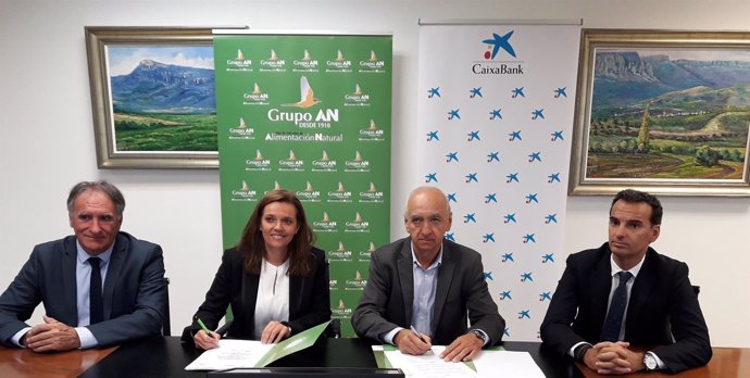 Caixabank Firma Un Nuevo Convenio Con El Grupo An Para Continuar Fortaleciendo S
