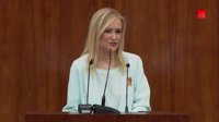 Cifuentes responde conjuntamente al "tripartito de la oposición" porque "funcionan en bloque y bloqueando"