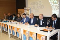 La Junta muestra sus recursos en el ámbito del emprendimiento y la formación en Priego de Córdoba