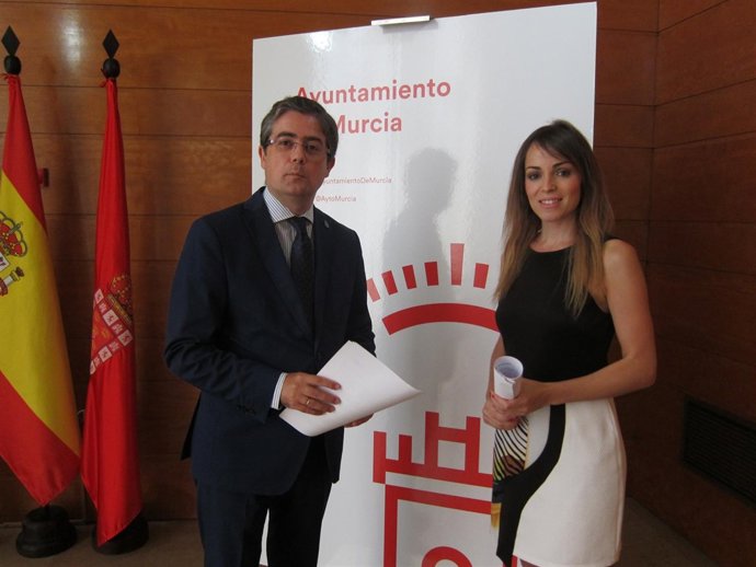 Jesús Paecheco y Rebeca Pérez                        