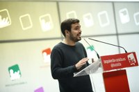 Garzón propone a IU ayudar para lograr un referéndum pactado en Cataluña