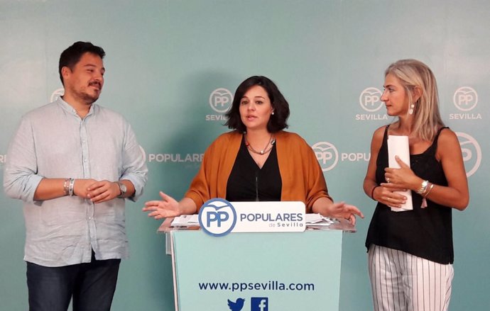 Los populares José Luis García, Virginia Pérez y Patricia del Pozo