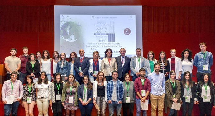 Alumnos del Basque Ecodesign Hub