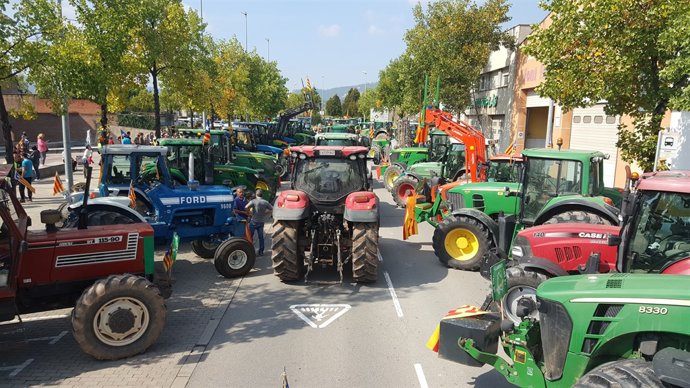 Tractorada a Vic (Barcelona) per l'1-O