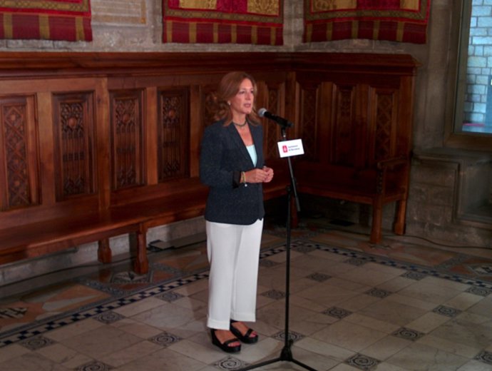 Carina Mejías (Cs)