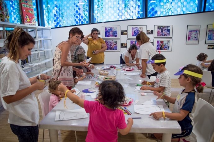 Nota De Prensa Y Fotografías: Educación Festival Índice