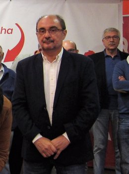 Javier Lambán, en un acto este lunes en la sede del PSOE en Zaragoza