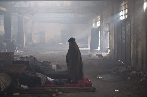 Refugiado en un almacén abandonado en Belgrado