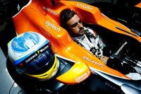 Alonso: "Ojalá podamos evitar dramas y hacer una carrera sólida"