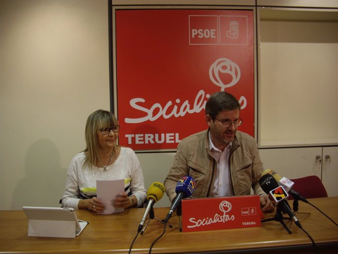 Perla Borao e Ignacio Urquizu, del PSOE