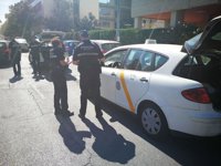 Sucesos.- Interceptado un taxi que carecía de licencia, seguro e ITV actualizada