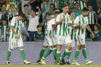 El Betis acaba con el invicto Levante y se mete en puestos europeos