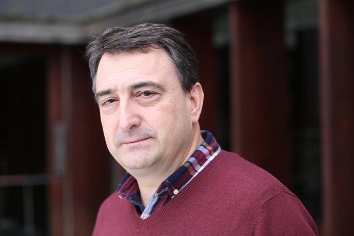 Aitor Esteban