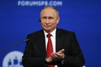 Putin felicita a Merkel por su victoria en las elecciones del domingo