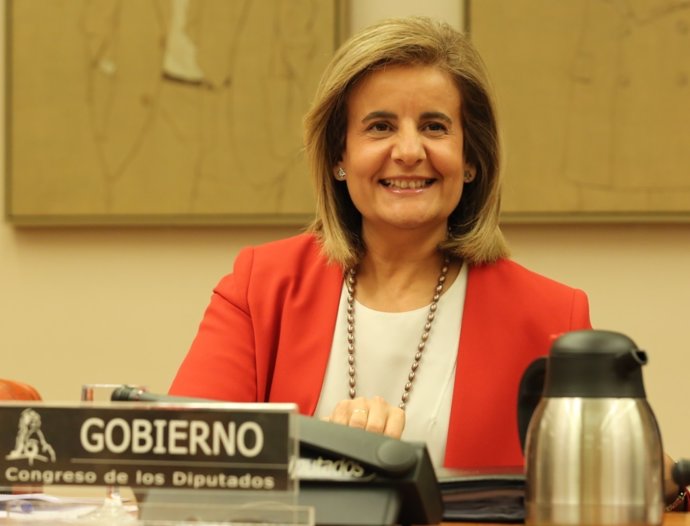 Fátima Báñez comparece en la Comisión de Empleo y Segurodad Social