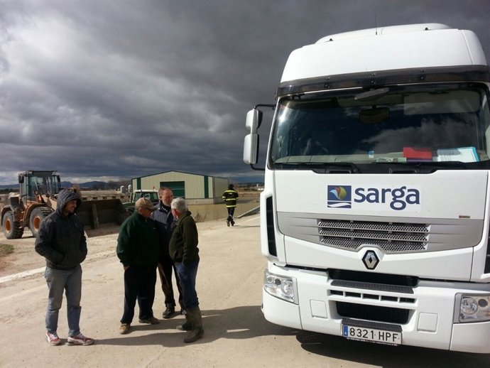 Labores de recogida de animales por SARGA en el municipio de Boquiñeni