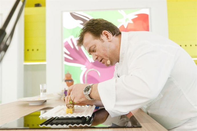 El chef Antonio Carmona ha presentado los productos de 'Sabores Almería'.