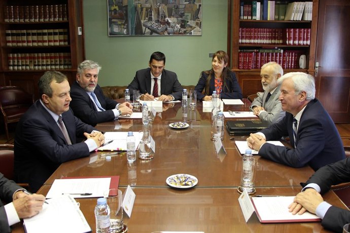 Gustavo Alcalde recibe al vicepresidente primero de Serbia, Ivica Dacic