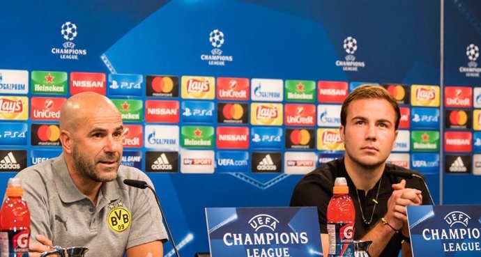 Peter Bosz Mario Götze Borussia Dortmund