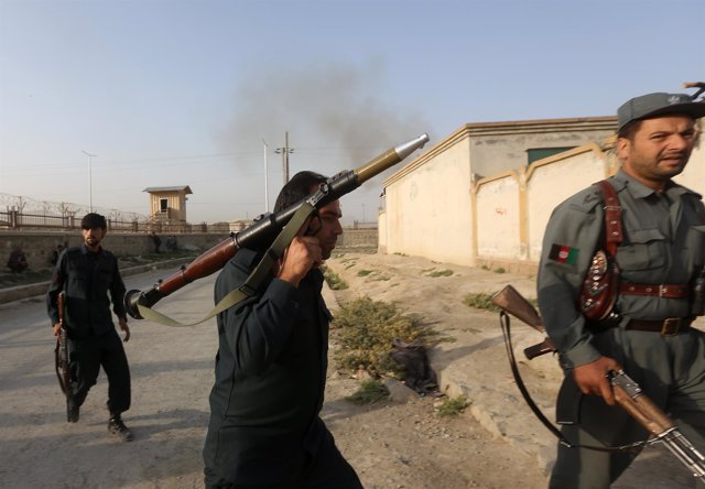 Militares afganos en el aeropuerto de Kabul, en una imagen de archivo