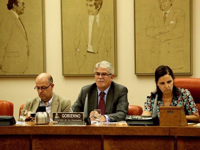 Alfonso Dastis, en la Comisión de Exteriores del Congreso