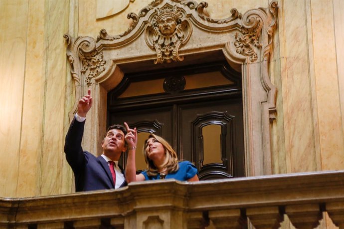 Susana Díaz, con el ministro de Economía portugués, Manuel Caldeira