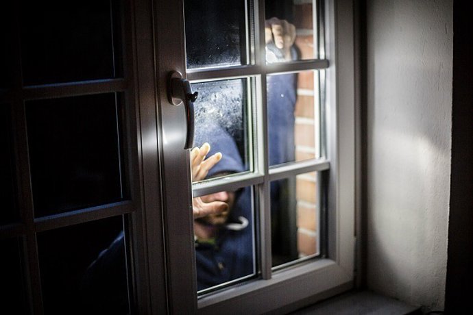 "Lanzas Internacionales"