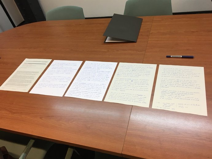 Manuscrit de la declaració de Puigdemont en convocar el referèndum