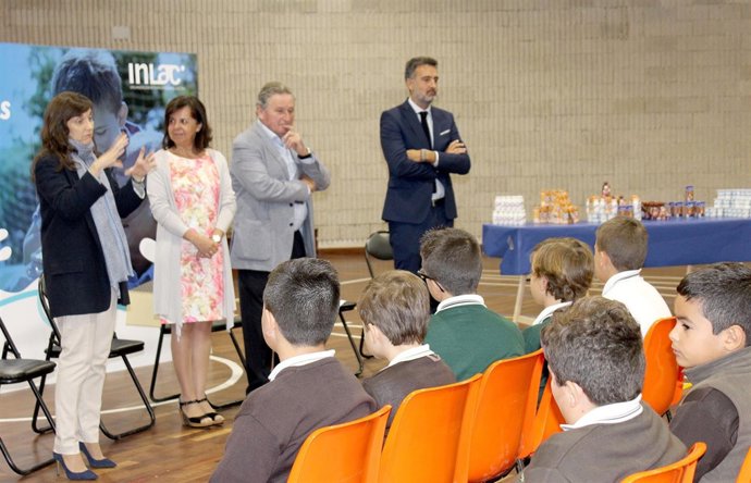 María Jesús Álvarez, segunda por la izquierda