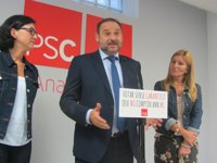 Ábalos (PSOE) ve la reforma constitucional y un mayor autogobierno para Cataluña como la solución