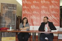 Clara Obligado e Hipólito G. Navarro exponen su pasión por el microrrelato en el ciclo 'Letras de Iberoamérica'