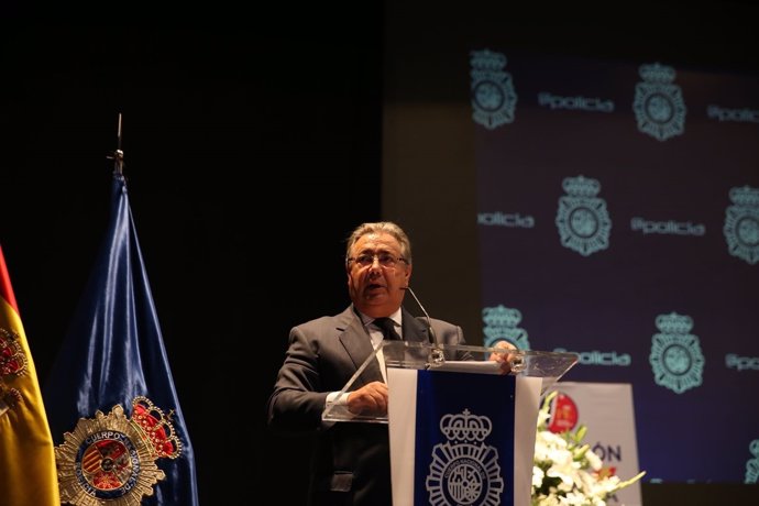 Zoido, en la entrega de premios de la Fundación Policía Nacional