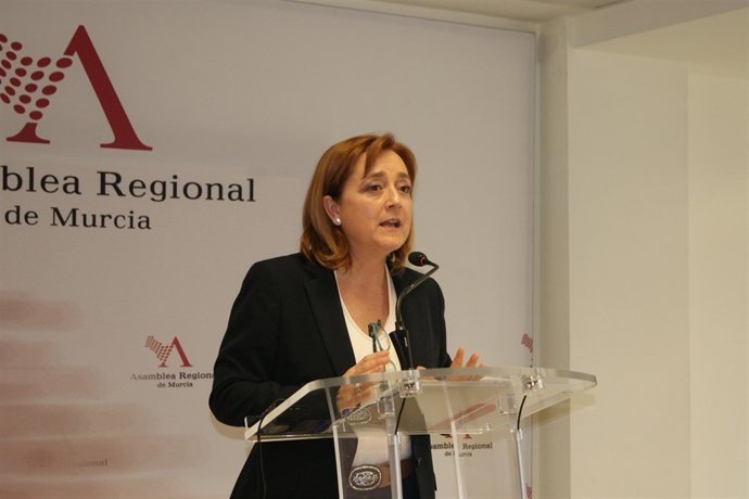 La diputada del Grupo Parlamentario Socialista, Consuelo Cano