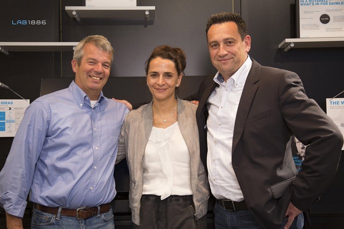 Daimler adquiere la plataforma de coche compartido Flinc