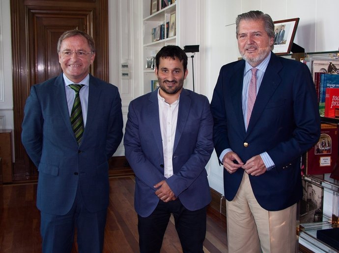 Juan Carlos Moragues Ferrer, Vicent Marzà e Íñigo Méndez de Vigo