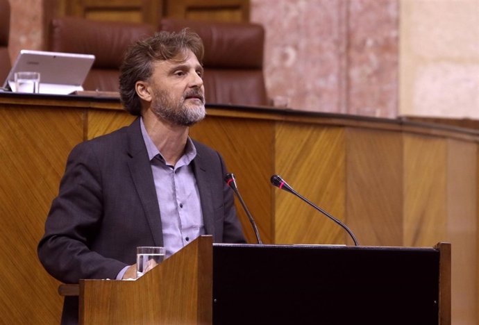 El consejero de Medio Ambiente y Ordenación del Territorio, José Fiscal