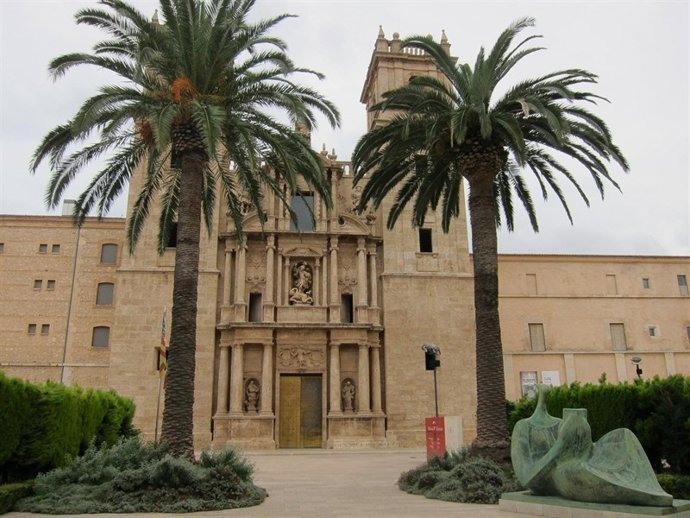 Exterior de la Biblioteca Valenciana