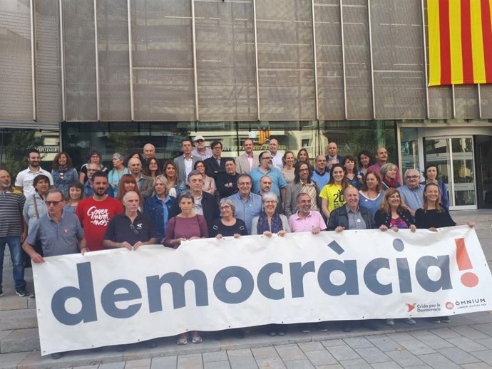 Entitats de Girona defensen l'1-O