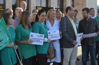 Tudanca se compromete a buscar "la solución que la Junta no da" a los sanitarios no asistenciales