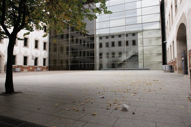 Patio vacío del CCCB durante la huelga del 14N