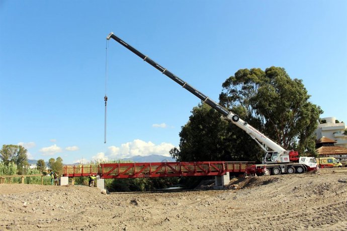 Corredor litoral estepona puente obras