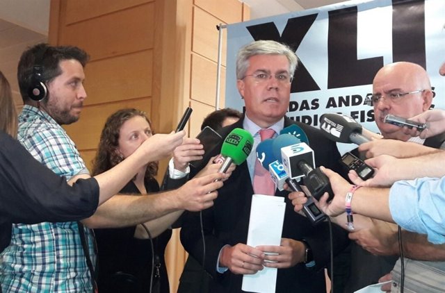 Fernández de Moya. Secretario de Estado de Hacienda