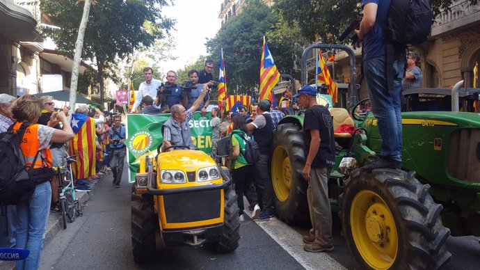 Tractorada de payeses en Barcelona