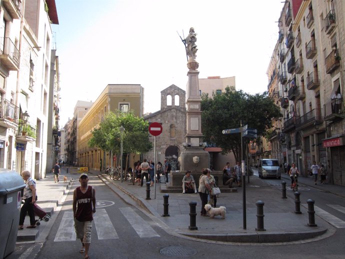 Plaza Del Padró. Raval. Ciutat Vella. Barcelona