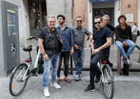 Taburete y Hombres G llegan este sábado al Auditorio Rocío Jurado de Sevilla con su gira #DevuelvememiJoda