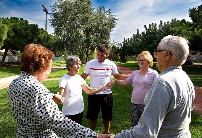 Actividades con personas mayores de Cruz Roja