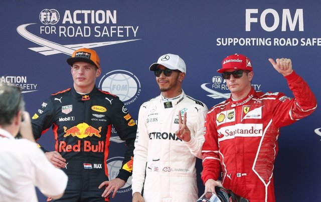 Lewis Hamilton Kimi Raikkonen Max Verstappen pole Malasia