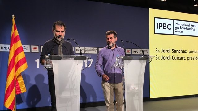 Jordi Cuixart (Òmnium) y Jordi Sànchez (ANC)